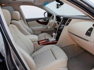 Infiniti FX35